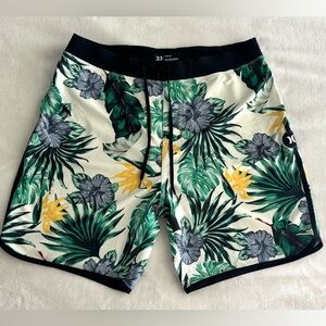Hurley Men's Tropical Print Swim Shorts